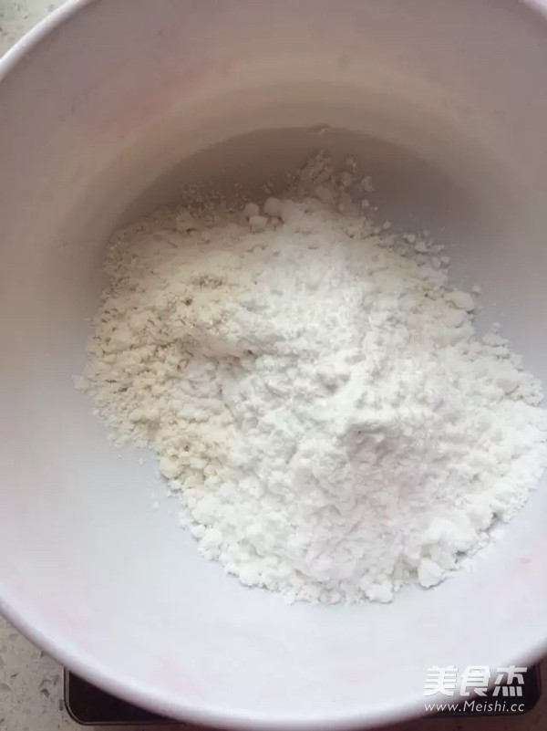 Flour Macarons recipe