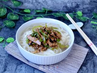 Green Pepper Shredded Pork Noodle recipe