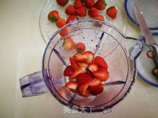 Strawberry Mousse Cake recipe