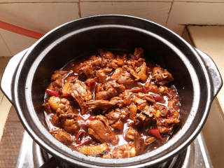 Duck with Bean Sauce and Soy Sauce in Claypot recipe