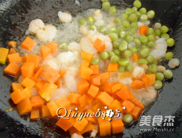 Stir-fried Vegetables with Shrimp Flavour Egg Liquid recipe