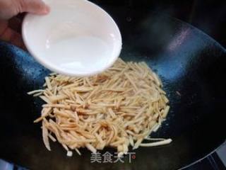 Stir-fried Vermicelli with Sweet Bamboo Shoots recipe