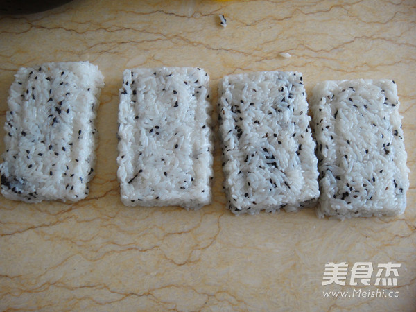 Shanghai Carp Rice Cake recipe