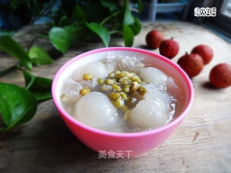 Eating Lychee in this Way Will Not Make You Angry-lychee White Fungus and Mung Bean Soup recipe