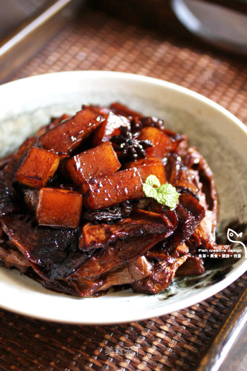 Braised Bamboo Shoot Meat recipe