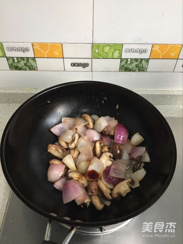 Onion and Mushroom Stir-fry recipe