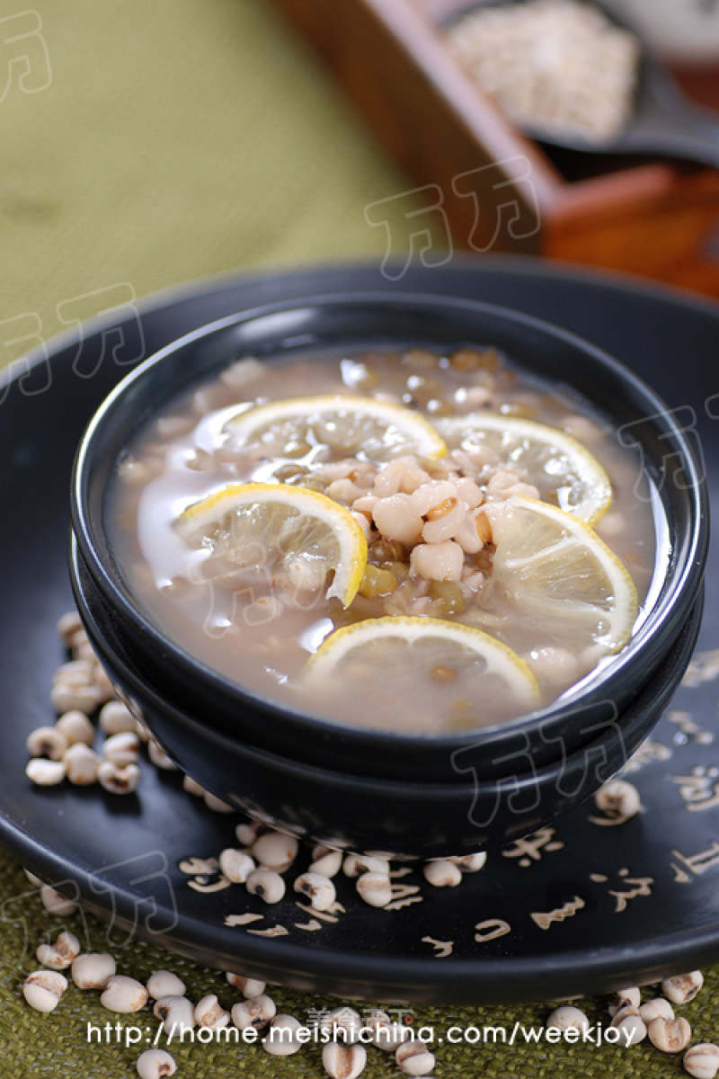 Mung Bean and Coix Seed Congee recipe