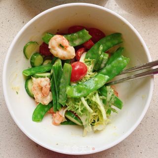 Shrimp and Vegetable Salad recipe