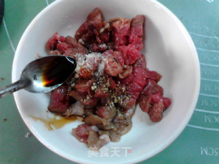 Baked Black Pepper Beef Toast Box recipe