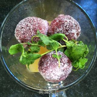 Mint Bayberry Drink recipe