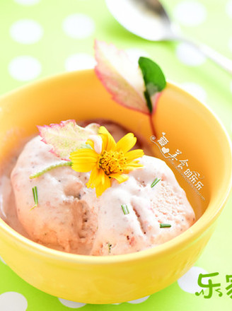 Strawberry Yogurt Rosemary Ice Cream recipe