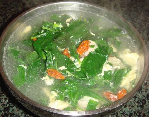 Wolfberry Leaf Quick Roll Soup recipe