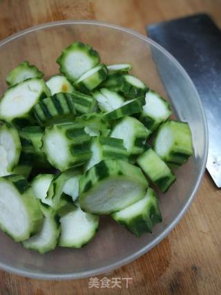 Stir-fried Loofah with Garlic recipe
