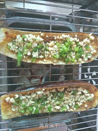 Grilled Eggplant with Garlic (barbecue Version) recipe