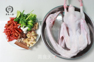 Braised Goose with Sour Bamboo Shoots, Southern Male Goose King, Drunken Goose recipe