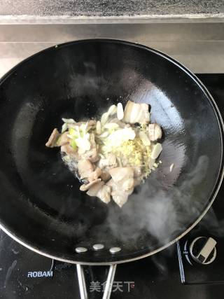 Braised Pork Belly with Yuba recipe