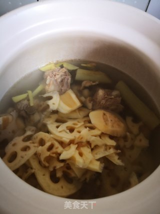# Dry Run Soup#——lotus Root Pork Ribs Soup recipe