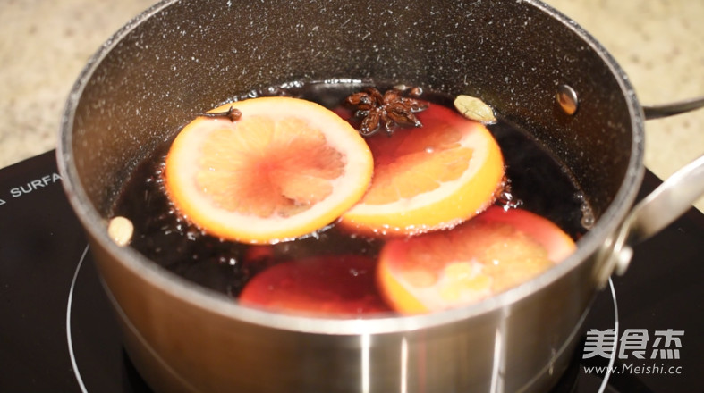 Spiced Hot Drink Mulled Wine | John's Small Kitchen recipe