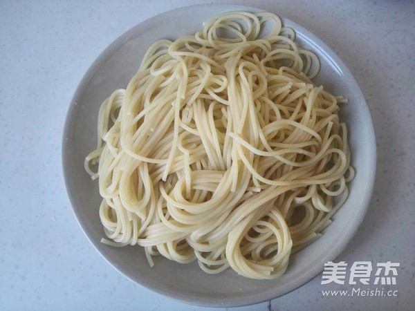 Spaghetti with Diced Meat recipe