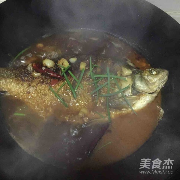 Braised Wuchang Fish Bream recipe