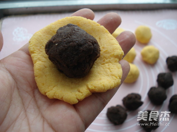 Bean Paste Pumpkin Pie recipe
