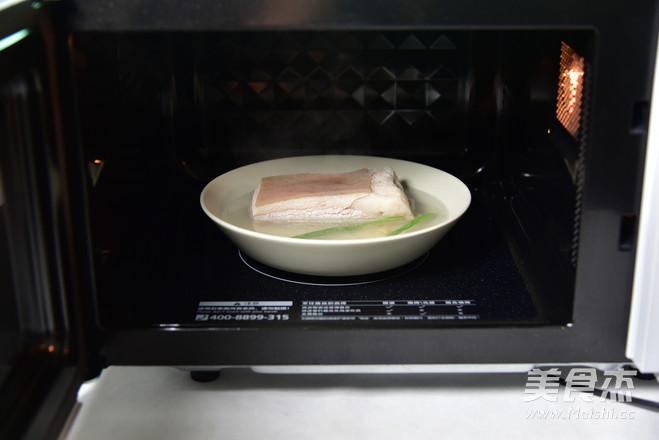 Twice-cooked Pork (microwave Version) recipe