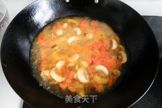 Tomato and Mushroom Egg Soup recipe
