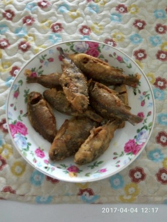 Fried Crucian Carp recipe