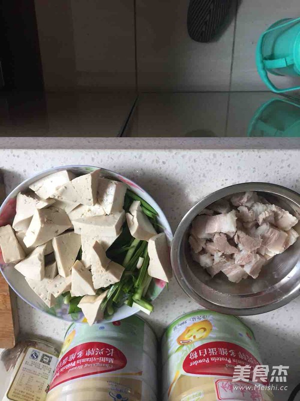 Pan-fried Old Tofu Twice-cooked Pork recipe