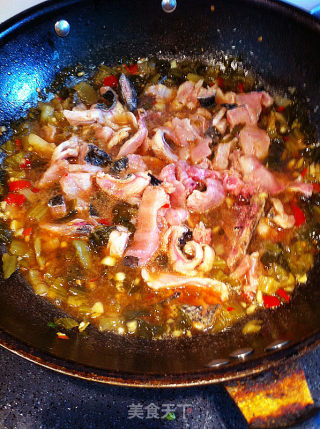 Sauerkraut Black Fish recipe