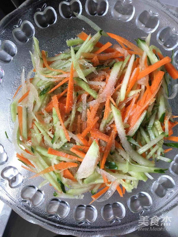 Three Silk Salad recipe