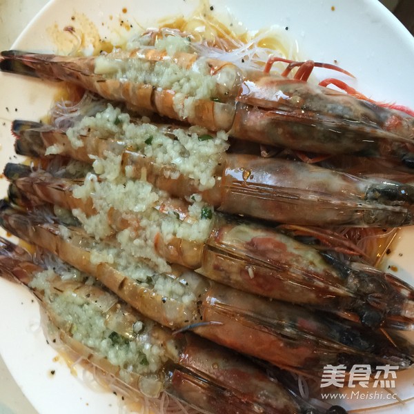 Steamed Prawns with Garlic Vermicelli recipe