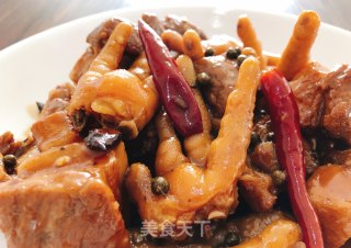 Braised Chicken Feet with Skin Pork recipe