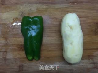 Stir-fried Potato Shreds with Bell Pepper recipe