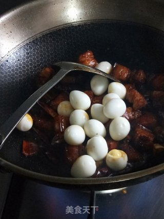 Braised Pork with Quail Eggs recipe