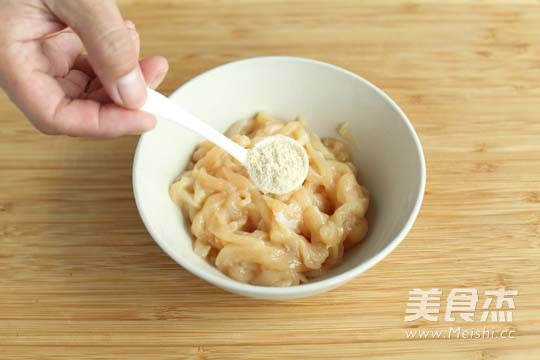 Stir-fried Shredded Chicken with Eggplant recipe