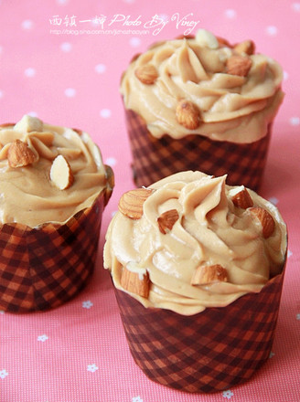 Peanut Butter Cupcakes recipe