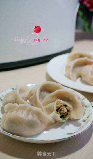 Pork and King Pleurotus Dumplings recipe