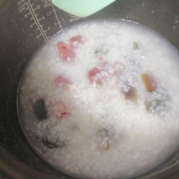 Congee with Preserved Egg and Lean Meat recipe