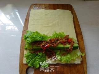 Spicy Scallop and Bean Curd Roll recipe