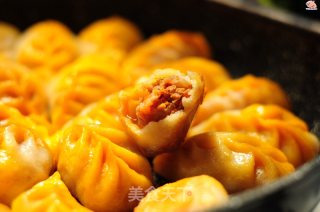 #信之美# Fried Dumplings with Carrots and Willow Leaves recipe