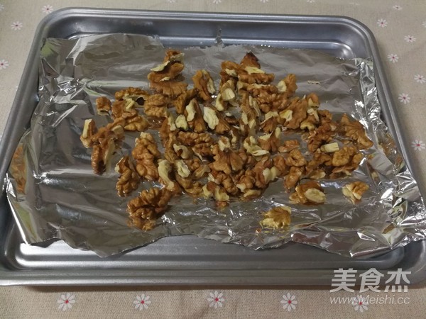 Black Sesame Walnut Crisp recipe