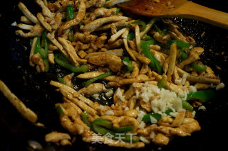 Shredded Chicken, Green Pepper and Dried Tofu recipe