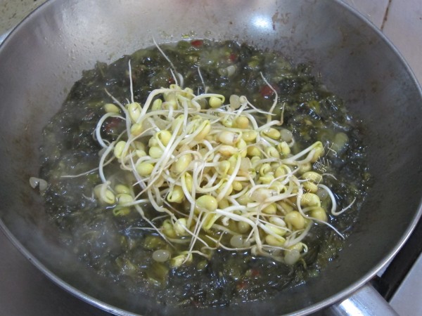 Pickled Fish with Soy Sprouts recipe