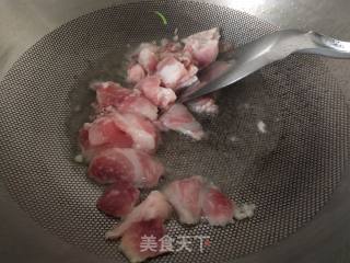 Fried Pork with Potato Chips recipe