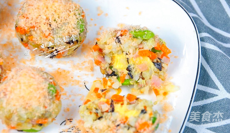 Shrimp, Miscellaneous Vegetables and Cheese Rice Ball Baby Food Supplement, Cooked Rice + Carrot recipe