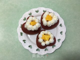 Red Velvet Heart-shaped Cream Cake recipe