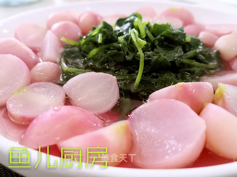 Sesame Oil Clear Soup with Cherry and Radish ── "fish Kitchen" Private Kitchen recipe