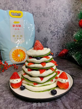 Christmas Tree Muffin Cake recipe