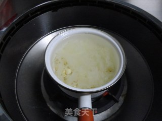 Longan, Lotus Seed and Lily Soup recipe